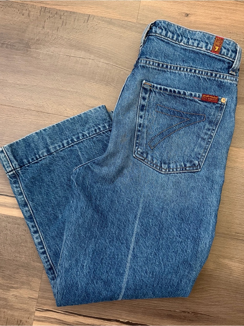 7 For All Mankind Baby Jo Cropped Jean Size 31